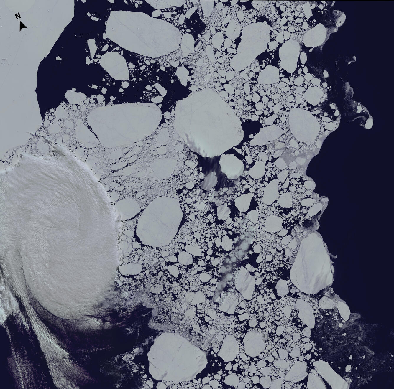 The Ross Archipelago near the McMurdo Station in Antarctica. (Credit: USGS)